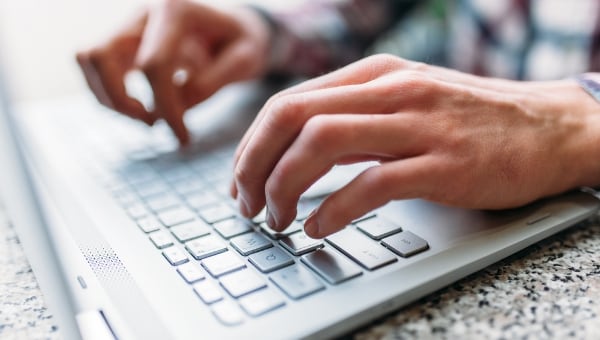 求人サイト応募者情報を応募内容ごとにメールを返信
